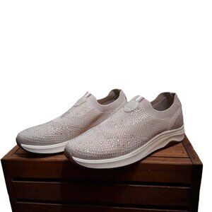 Flexi Slip on Sneakers. Size 9, NWOT